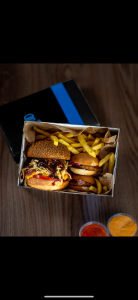 Dans Burger  | 415,00